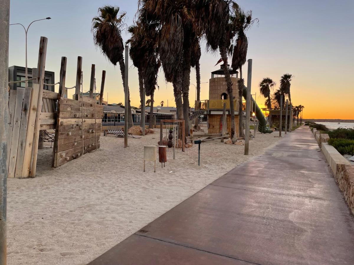 Shark Bay Seafront Apartments Denham Zewnętrze zdjęcie
